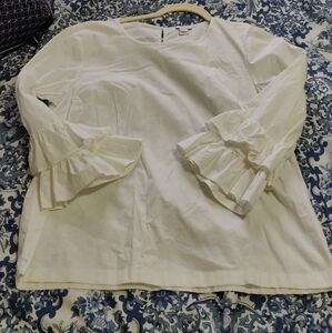 Elegant White Blouse with Ruffled Sleeves